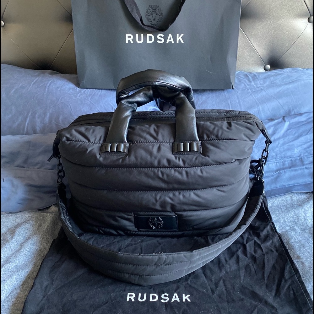 RUDSAK CROSSBODY BAG - BRAND NEW